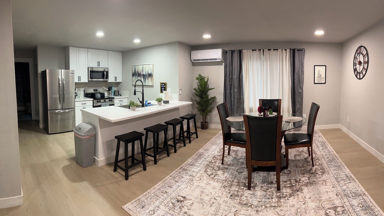 Photo of Kitchen in North Oak Park