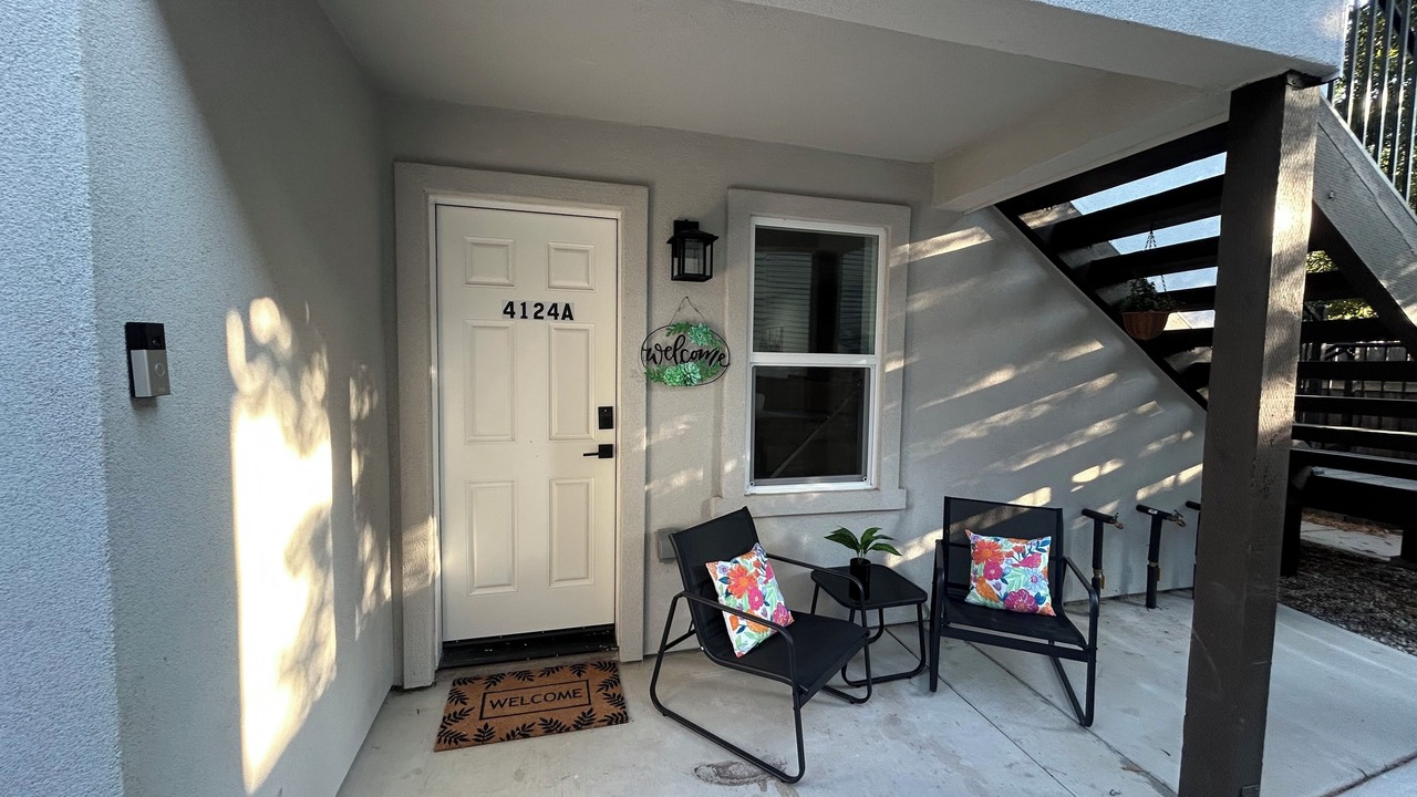 Photo of Patio Balcony in North Oak Park