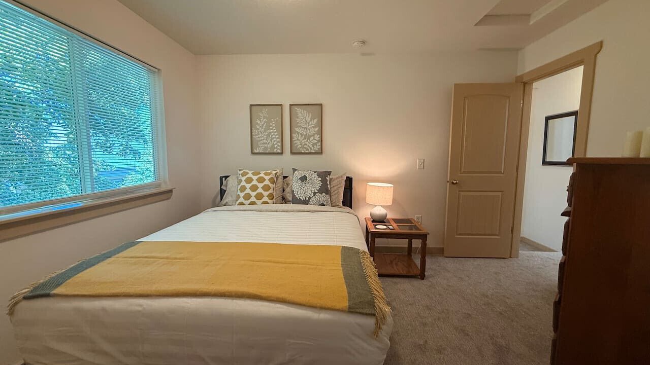 Photo of Bedroom in Southwest Ada County Alliance