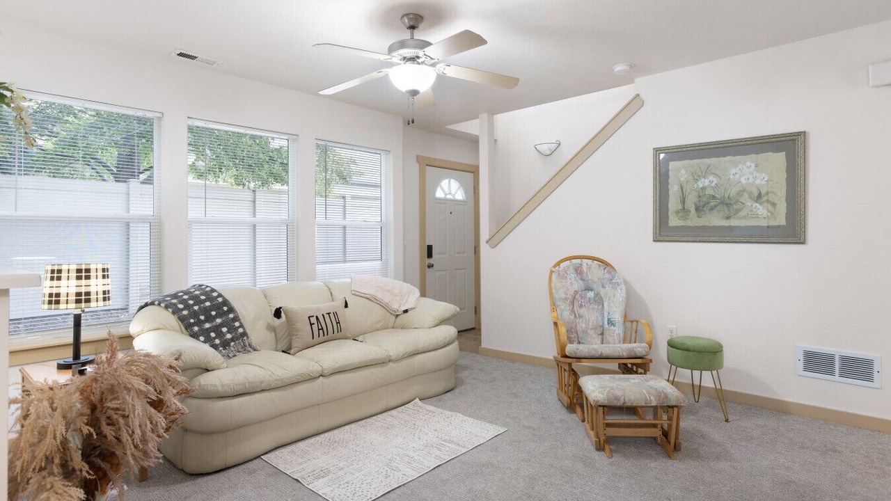 Photo of Livingroom in Southwest Ada County Alliance