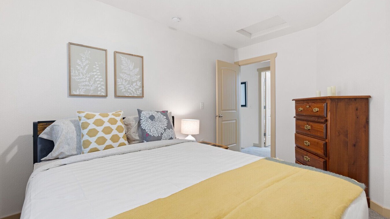 Photo of Bedroom in Southwest Ada County Alliance