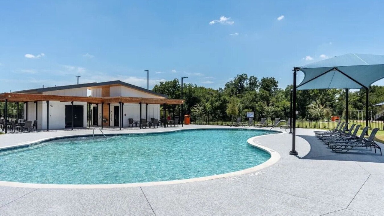 Photo of Outdoor in McNeil
