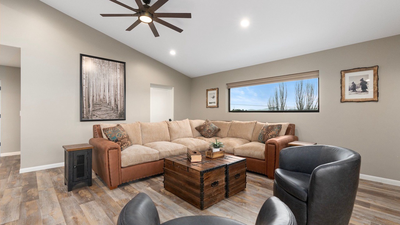 Photo of Livingroom in Flagstaff