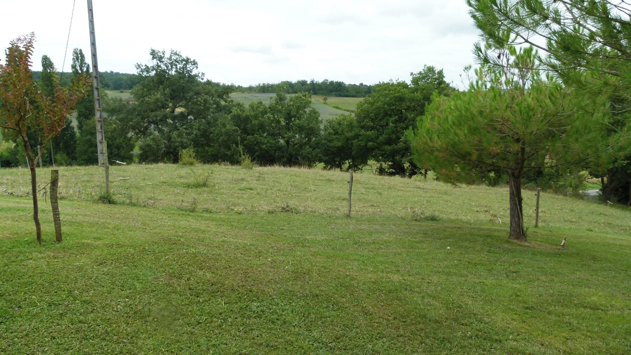 Photo of Outdoor in Ornezan