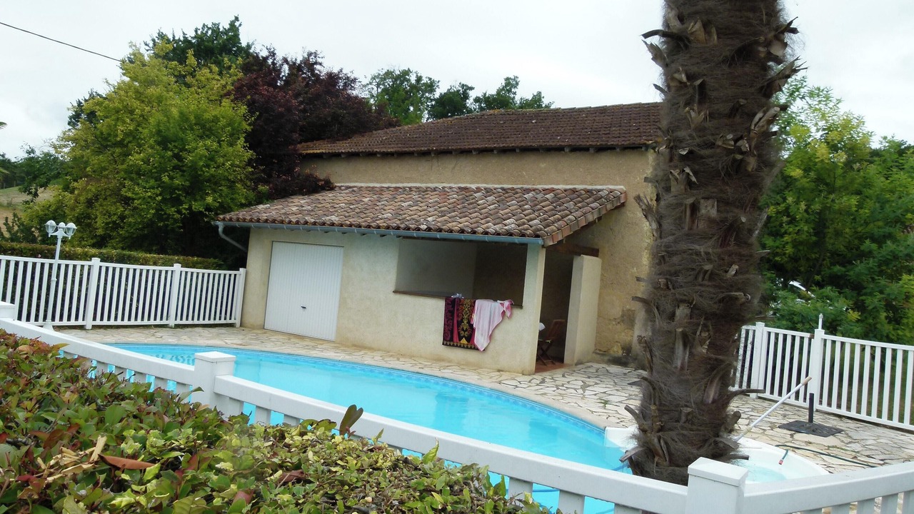 Photo of Outdoor in Ornezan