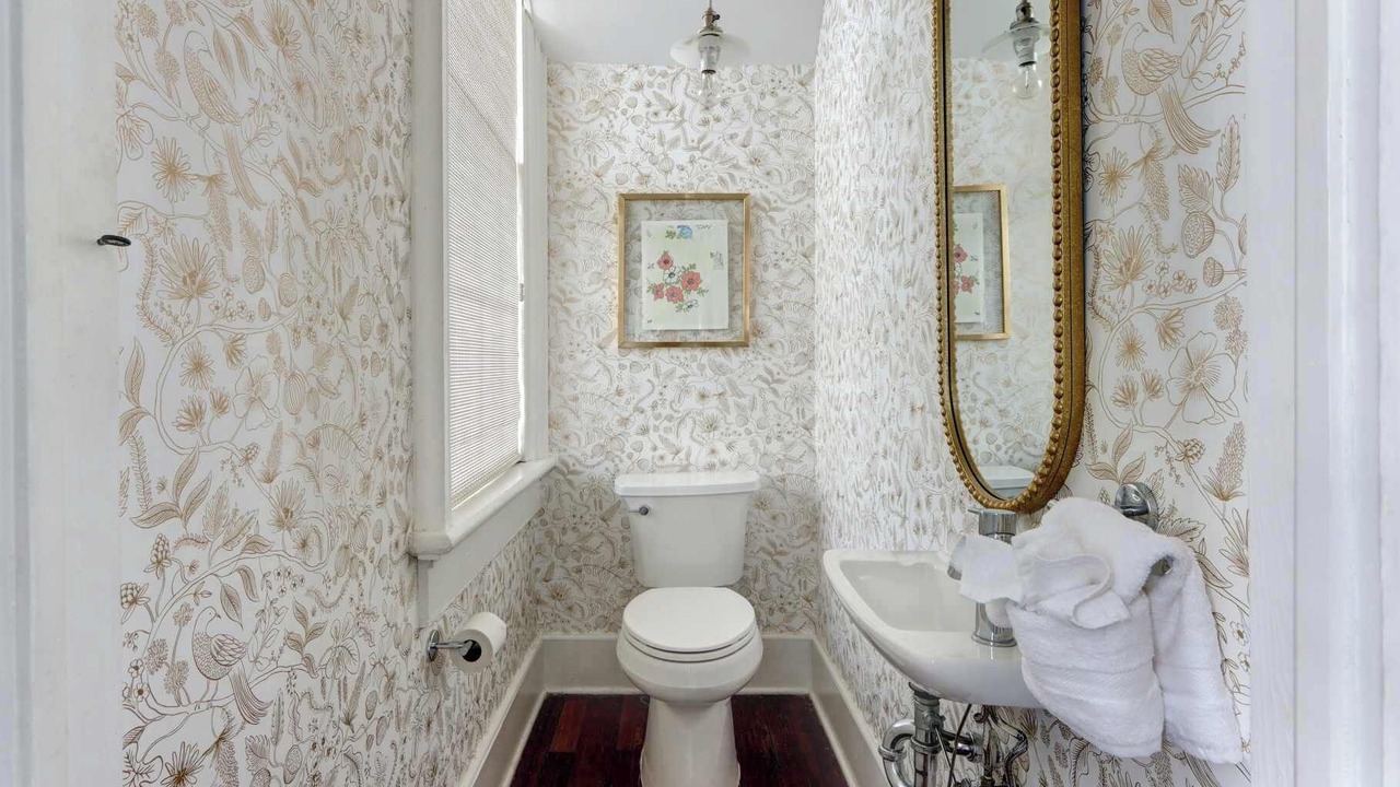 Photo of Bathroom in Savannah Victorian District