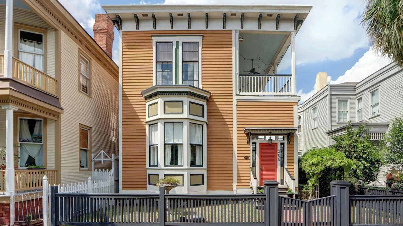 Photo of Outdoor in Savannah Victorian District