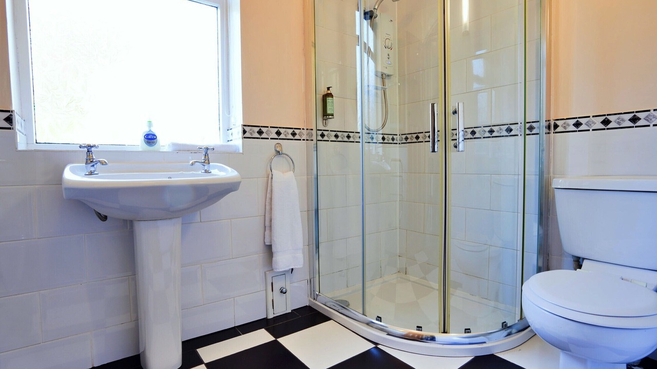 Photo of Bathroom in Ault Hucknall