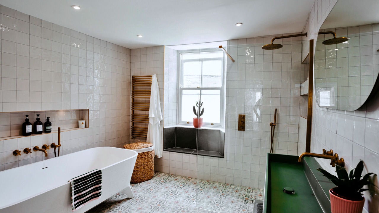 Photo of Bathroom in Kingsand