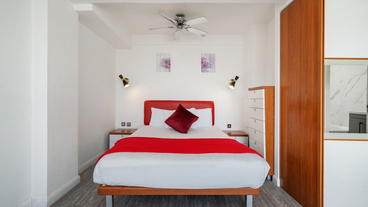 Photo of Bedroom in Courtfield