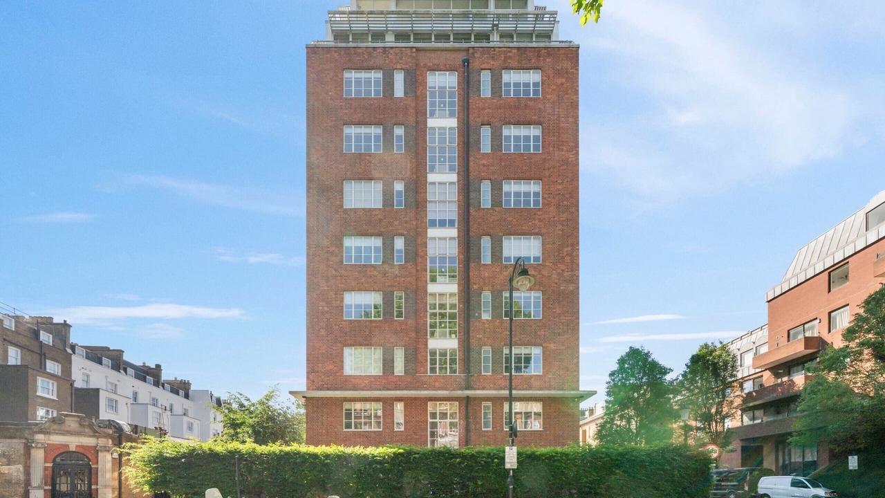 Photo of Outdoor in Courtfield