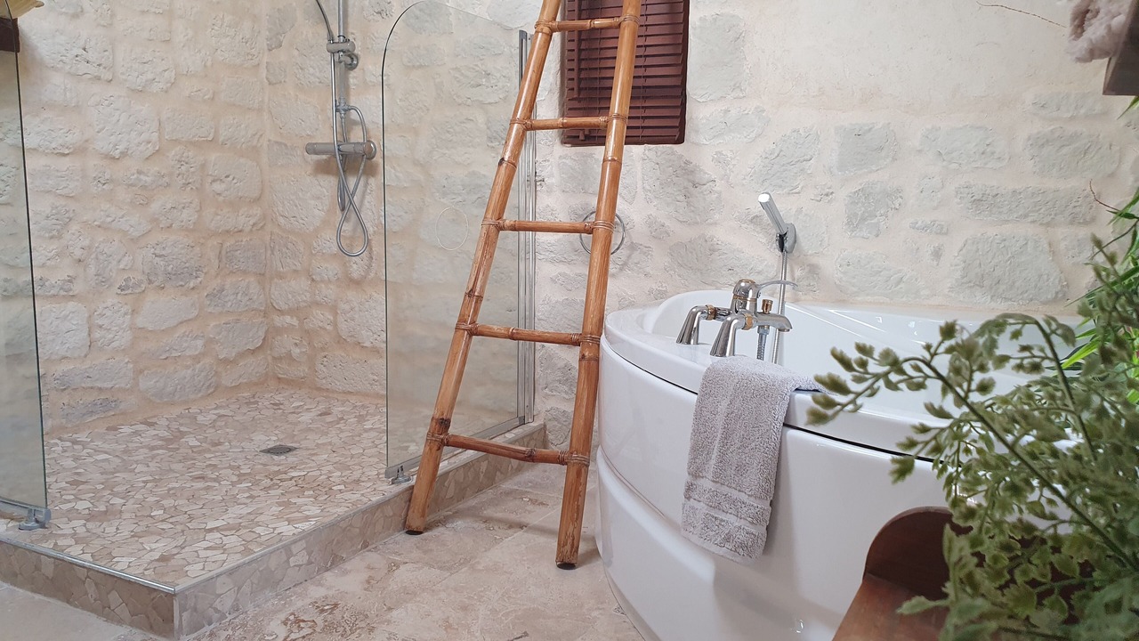Photo of Bathroom in Alba-la-Romaine