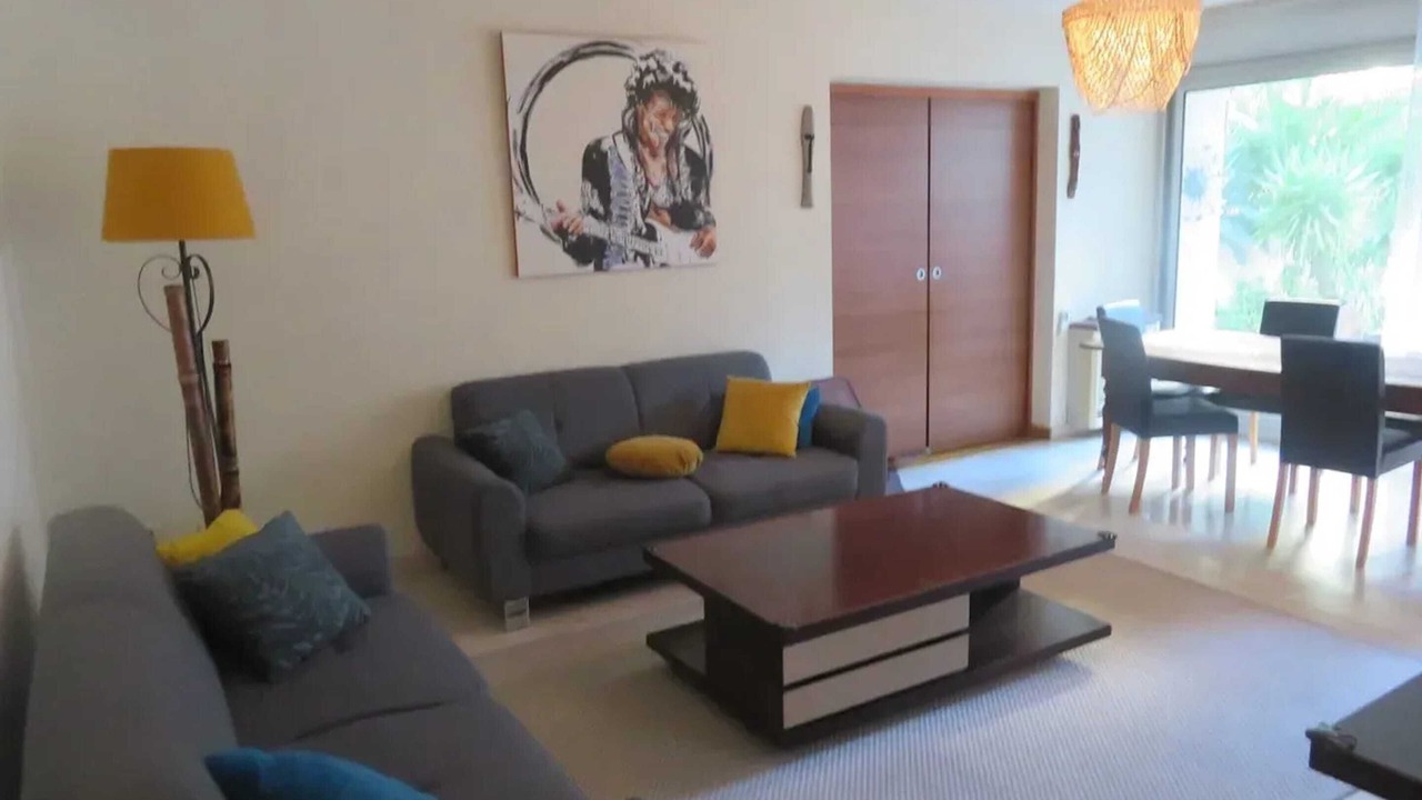 Photo of Livingroom in Gares