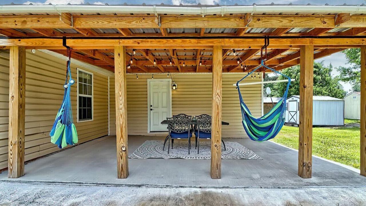Photo of Outdoor in Huntcliff