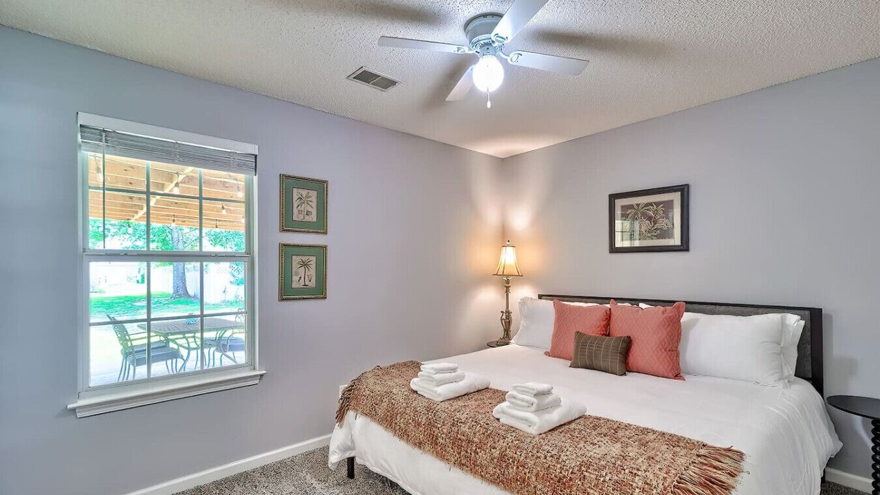 Photo of Bedroom in Huntcliff