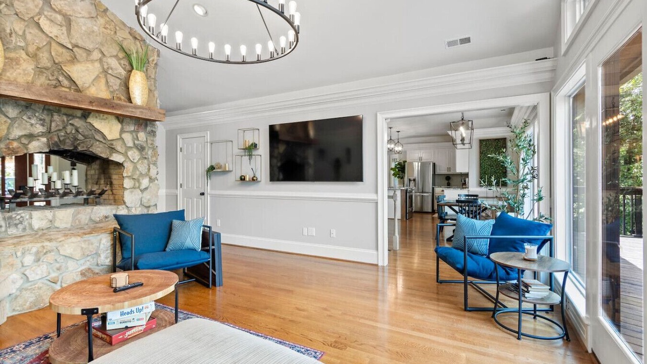 Photo of Livingroom in Berea