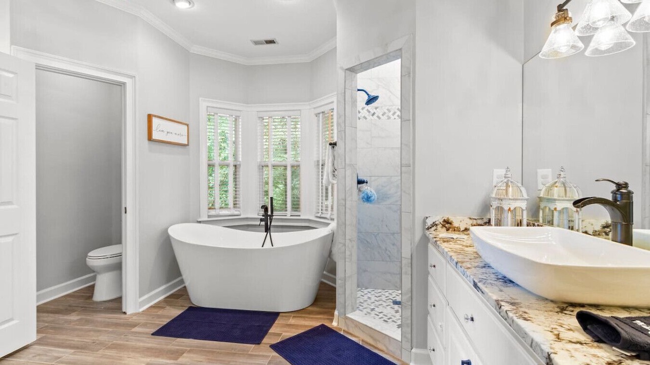Photo of Bathroom in Berea