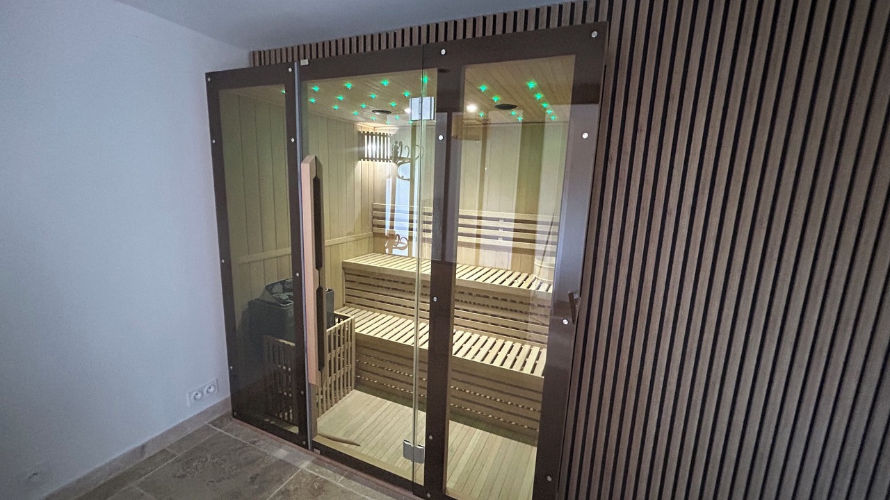 Photo of Others in Plougoumelen