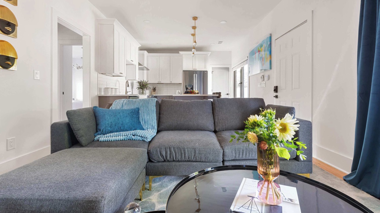 Photo of Livingroom in East Atlanta