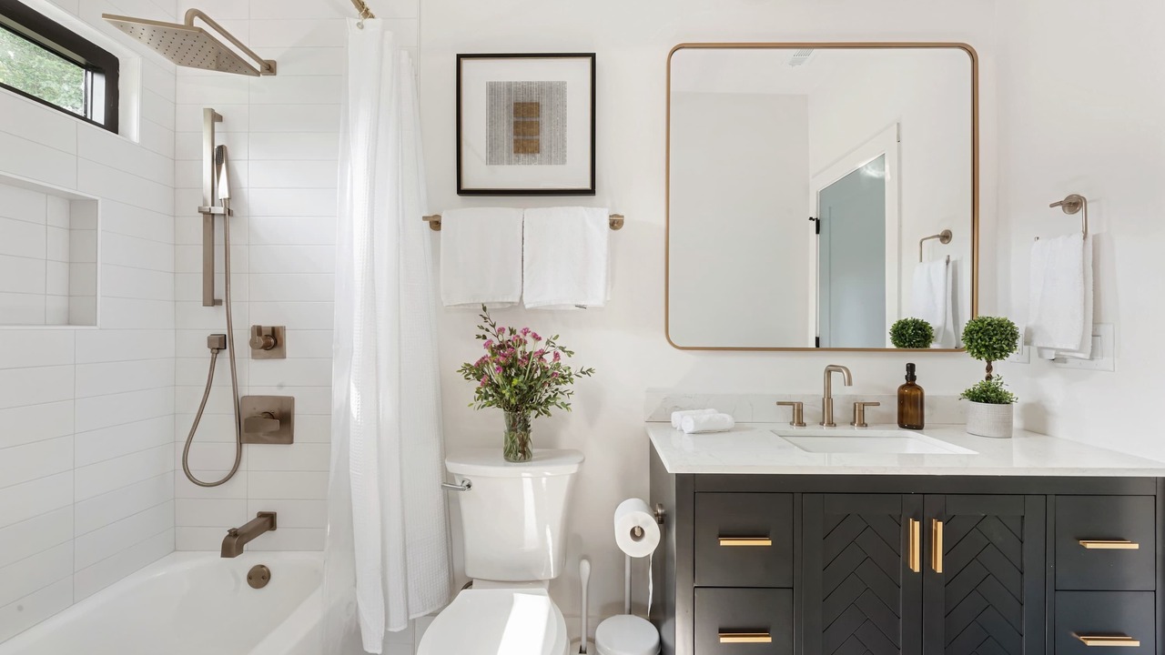 Photo of Bathroom in East Atlanta