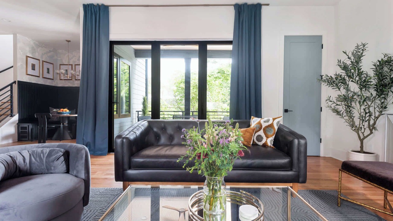 Photo of Livingroom in East Atlanta