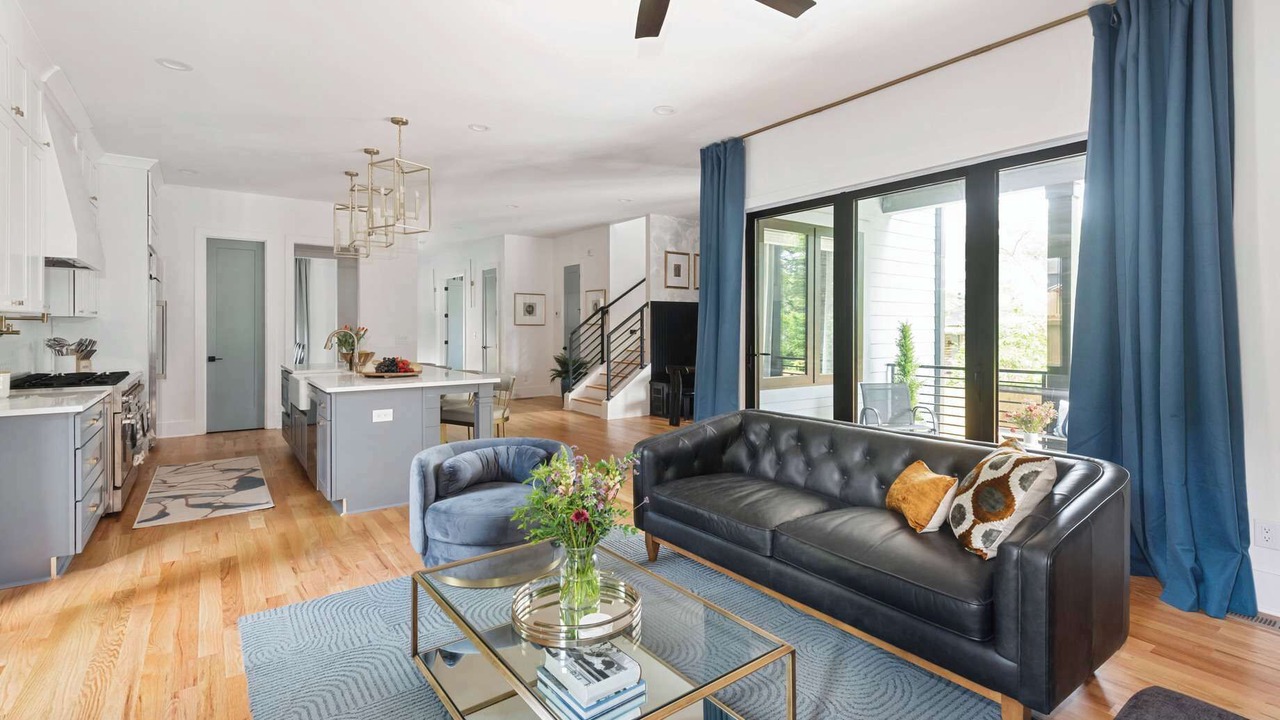 Photo of Livingroom in East Atlanta