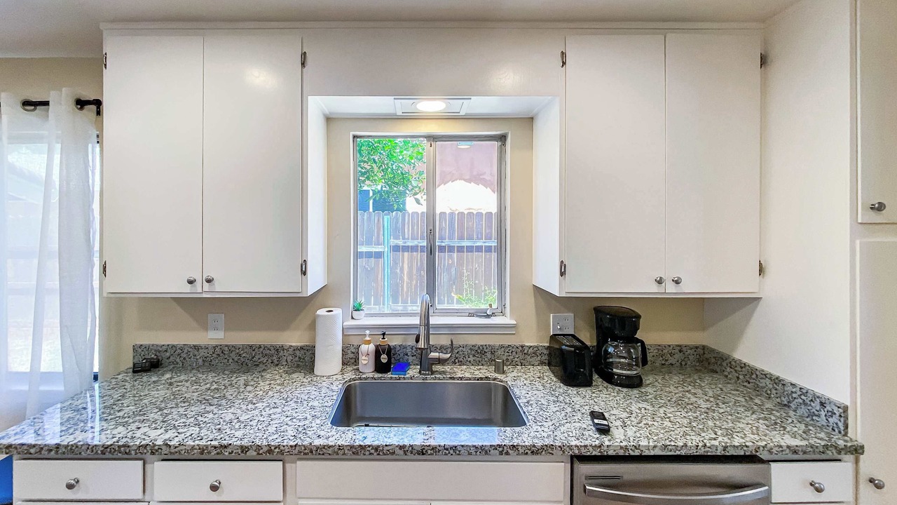Photo of Kitchen in Foothill Farms
