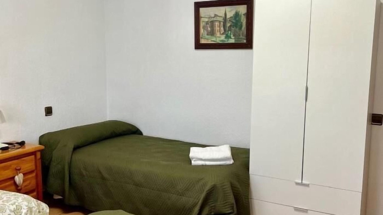 Photo of Bedroom in Burujon