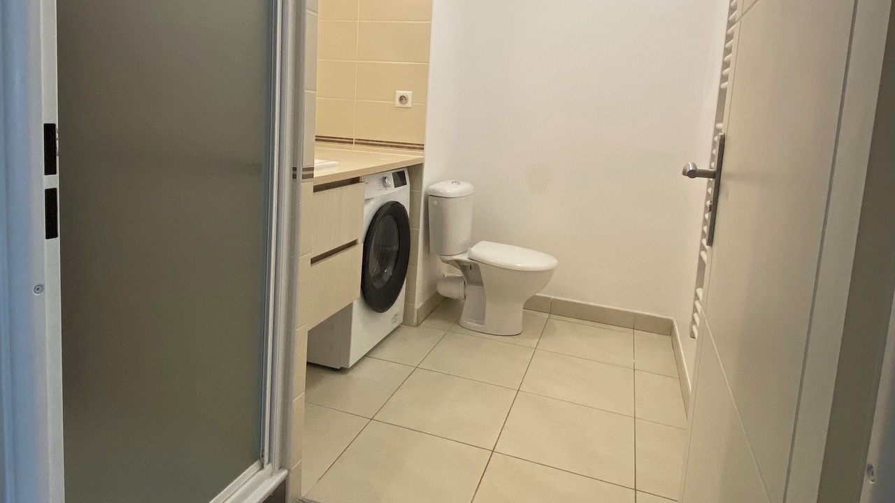 Photo of Bathroom in Juvignac