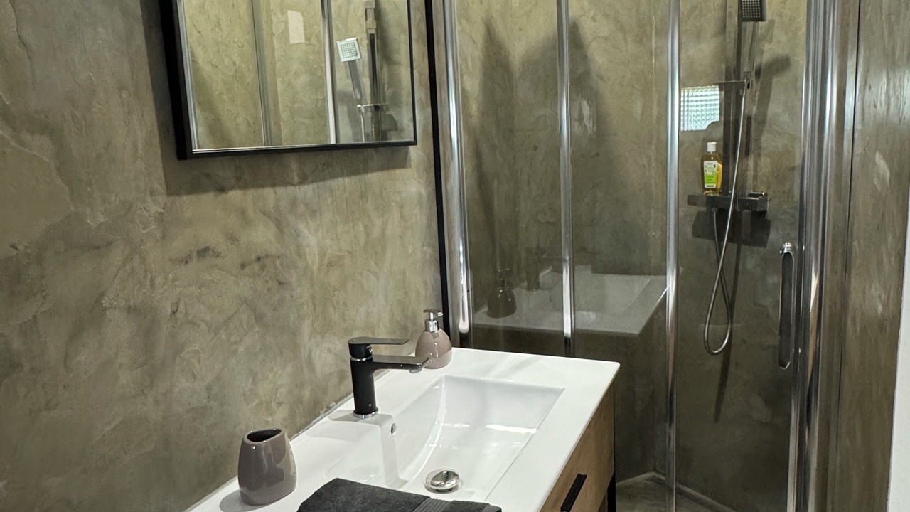 Photo of Bathroom in Saint Maurice