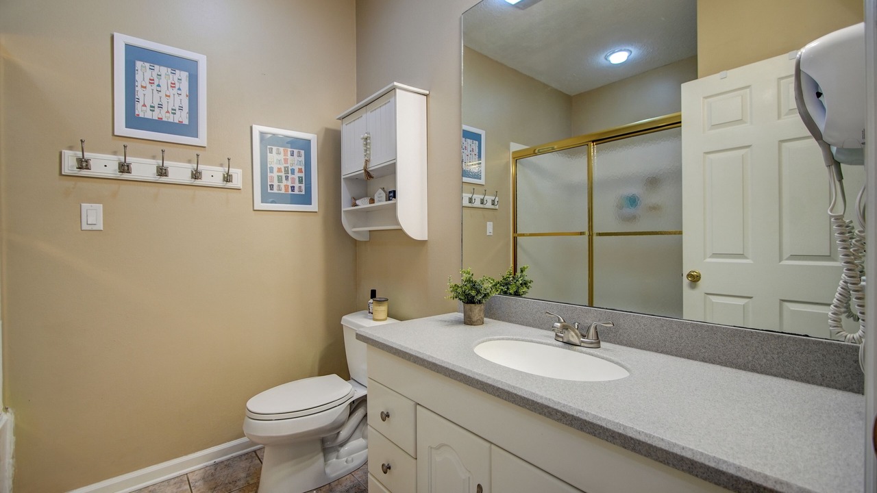 Photo of Bathroom in Mount Ida