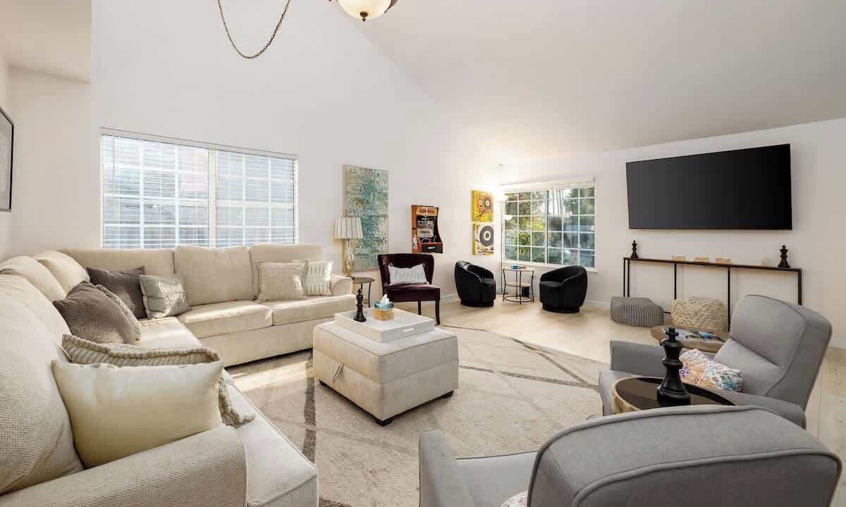 Photo of Livingroom in Rancho Bernardo
