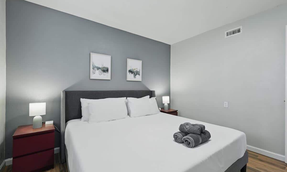 Photo of Bedroom in Northeast Carrollton