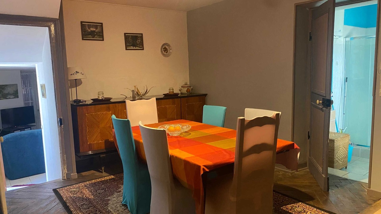 Photo of Livingroom in Clion