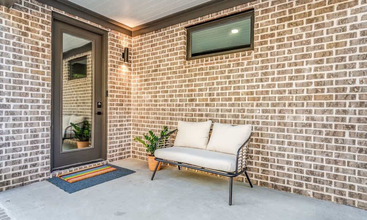 Photo of Patio Balcony in Cooper-Young Historic District