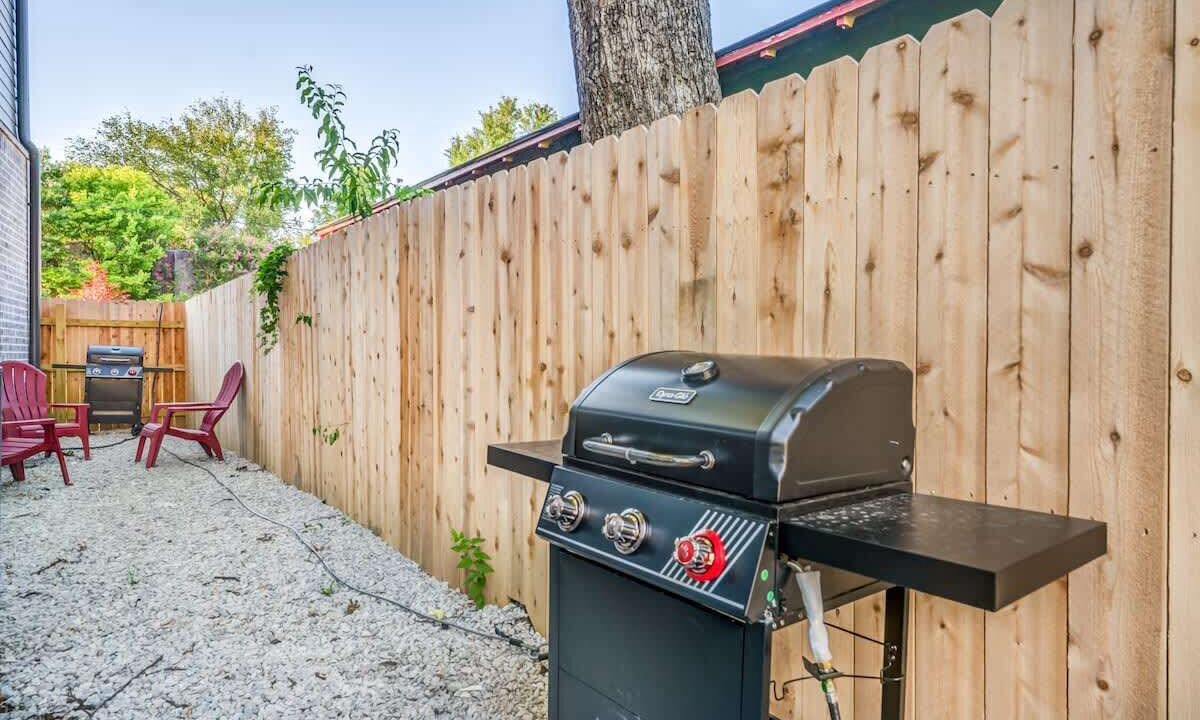 Photo of Patio Balcony in Cooper-Young Historic District