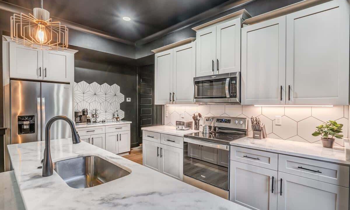 Photo of Kitchen in Cooper-Young Historic District