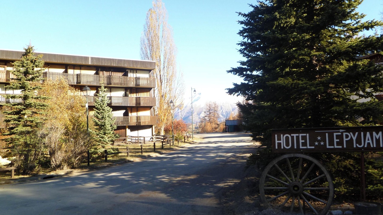 Photo of Others in Le Super-Sauze