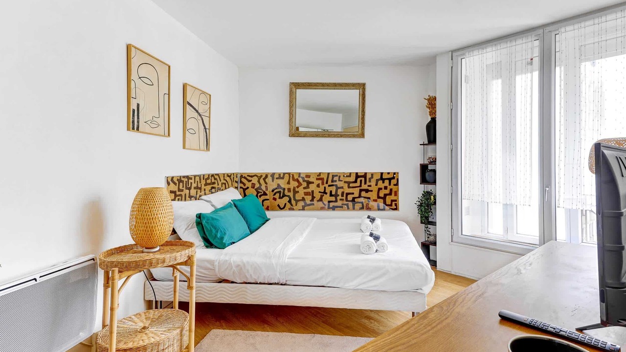 Photo of Bedroom in 13th Arrondissement
