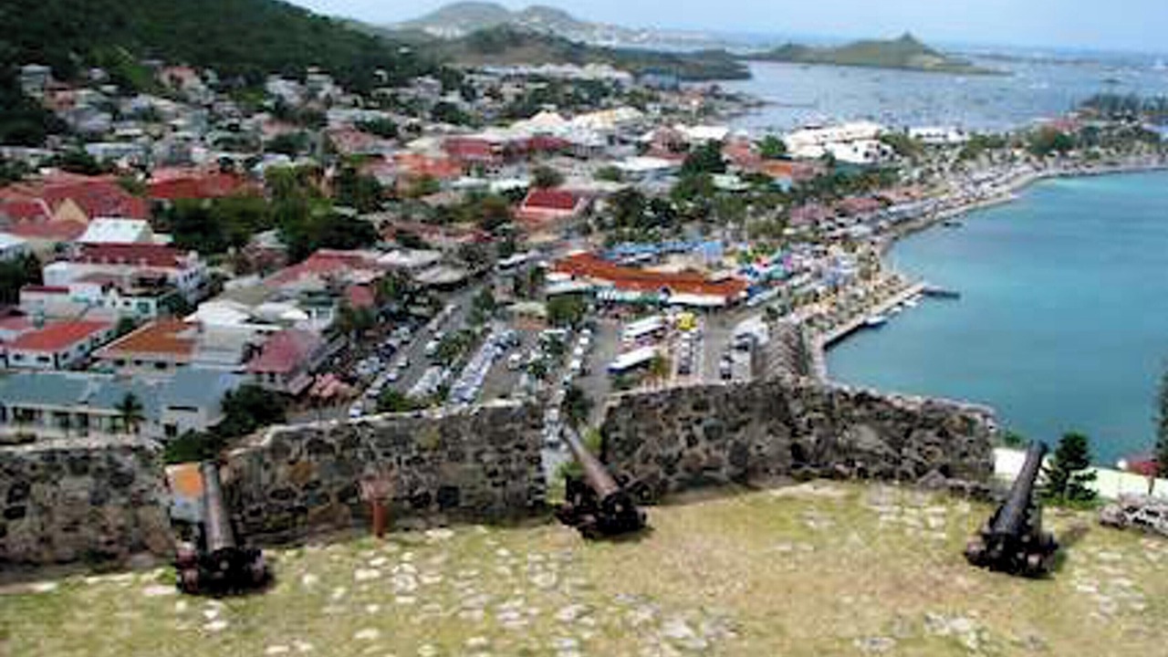 Photo of Others in La Savane