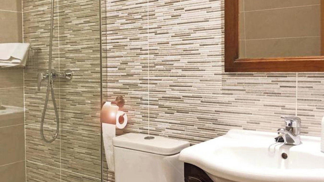 Photo of Bathroom in Cretas