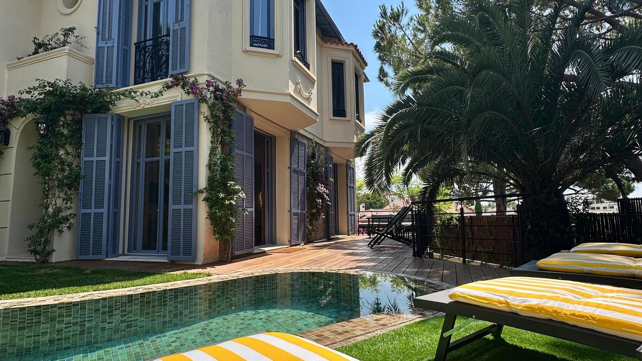 Photo of Outdoor in Carnot