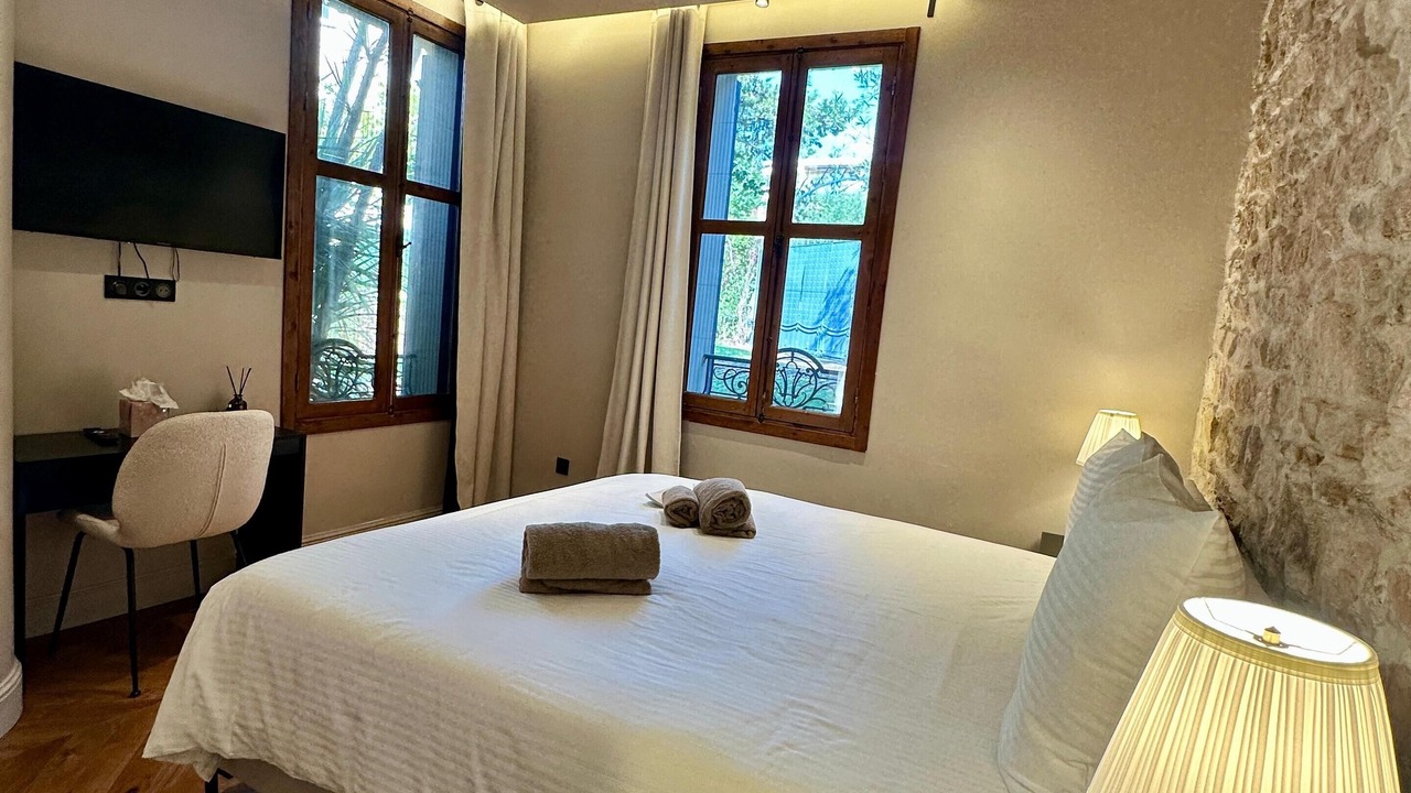 Photo of Bedroom in Carnot