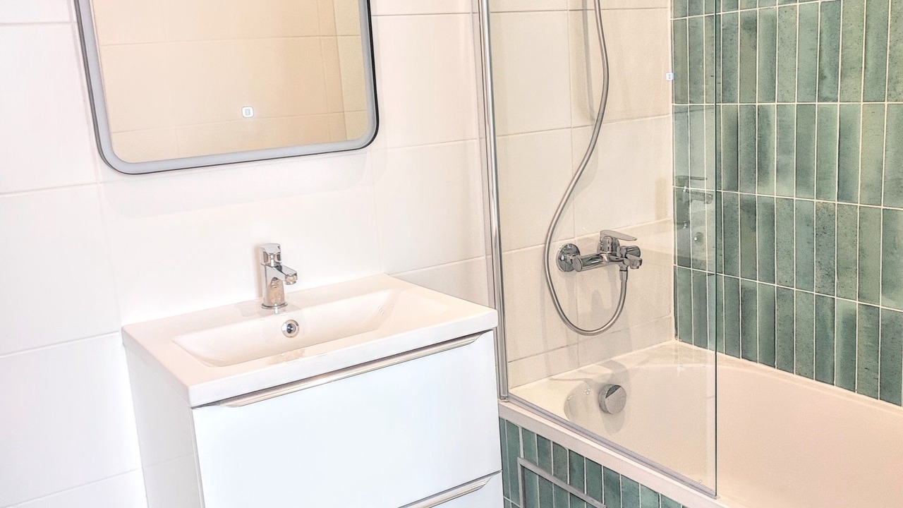 Photo of Bathroom in Penmarch