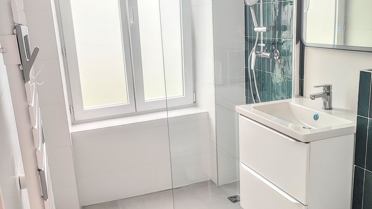 Photo of Bathroom in Penmarch