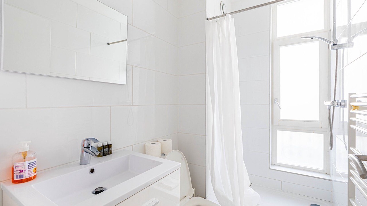 Photo of Bathroom in Parchamp–Albert Kahn
