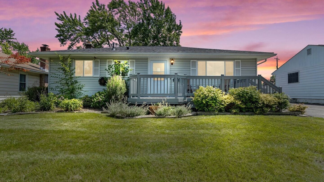 Photo of Outdoor in Grove City