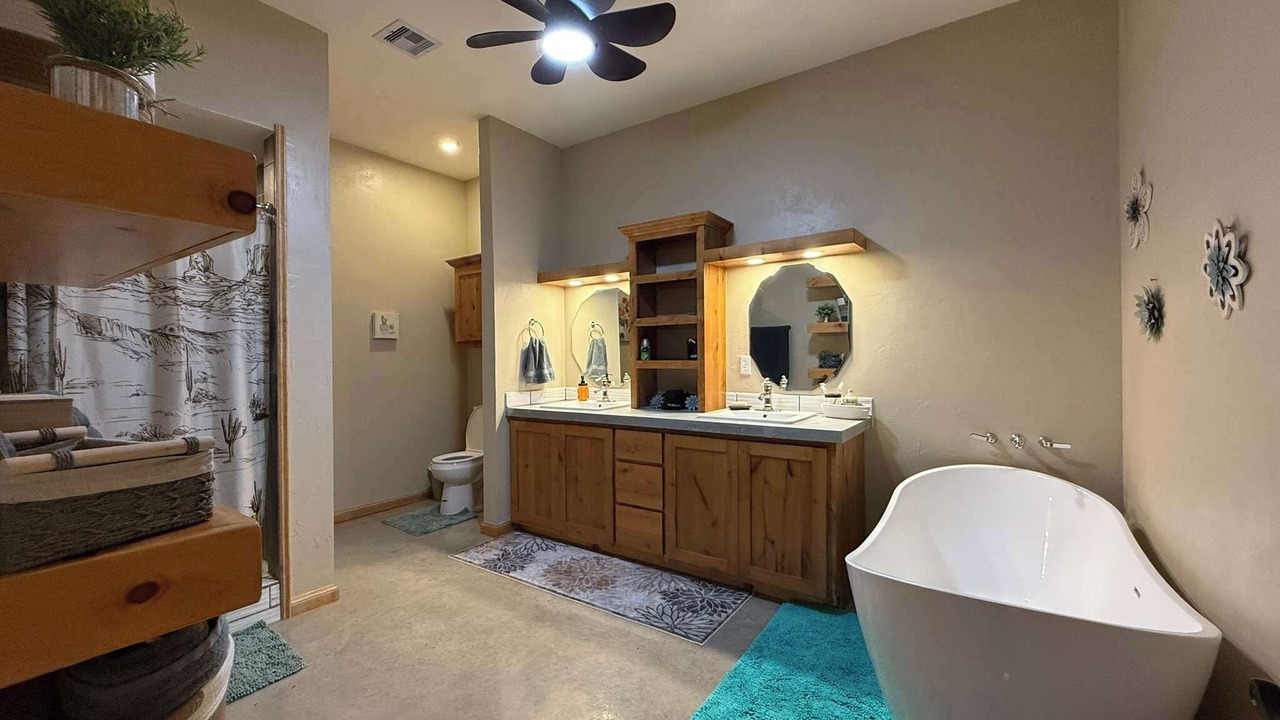 Photo of Bathroom in Indiahoma