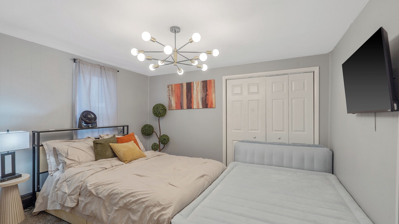 Photo of Bedroom in Westside