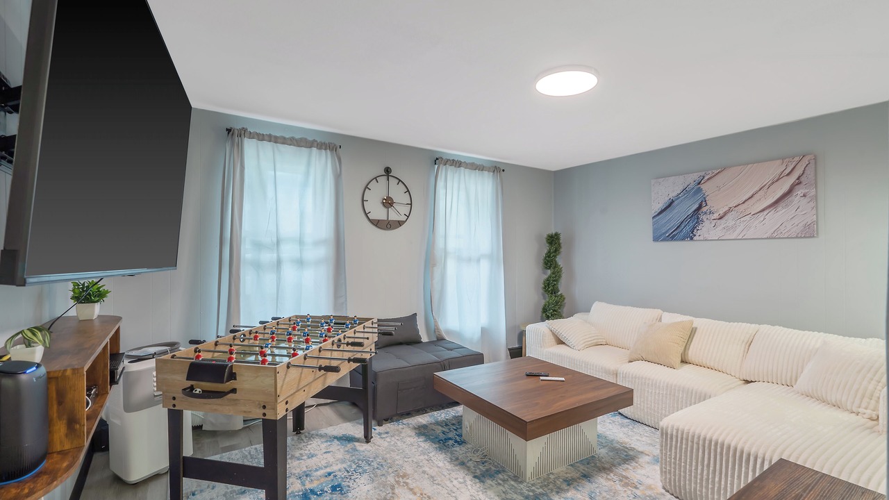 Photo of Bedroom in Westside